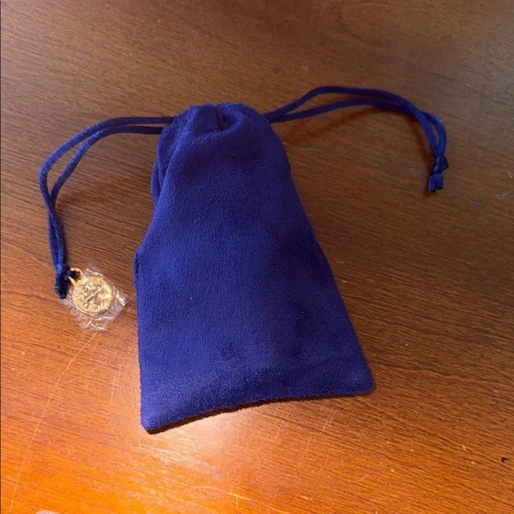 Blue Velvet Drawstring Pouch - Picture 1 of 2